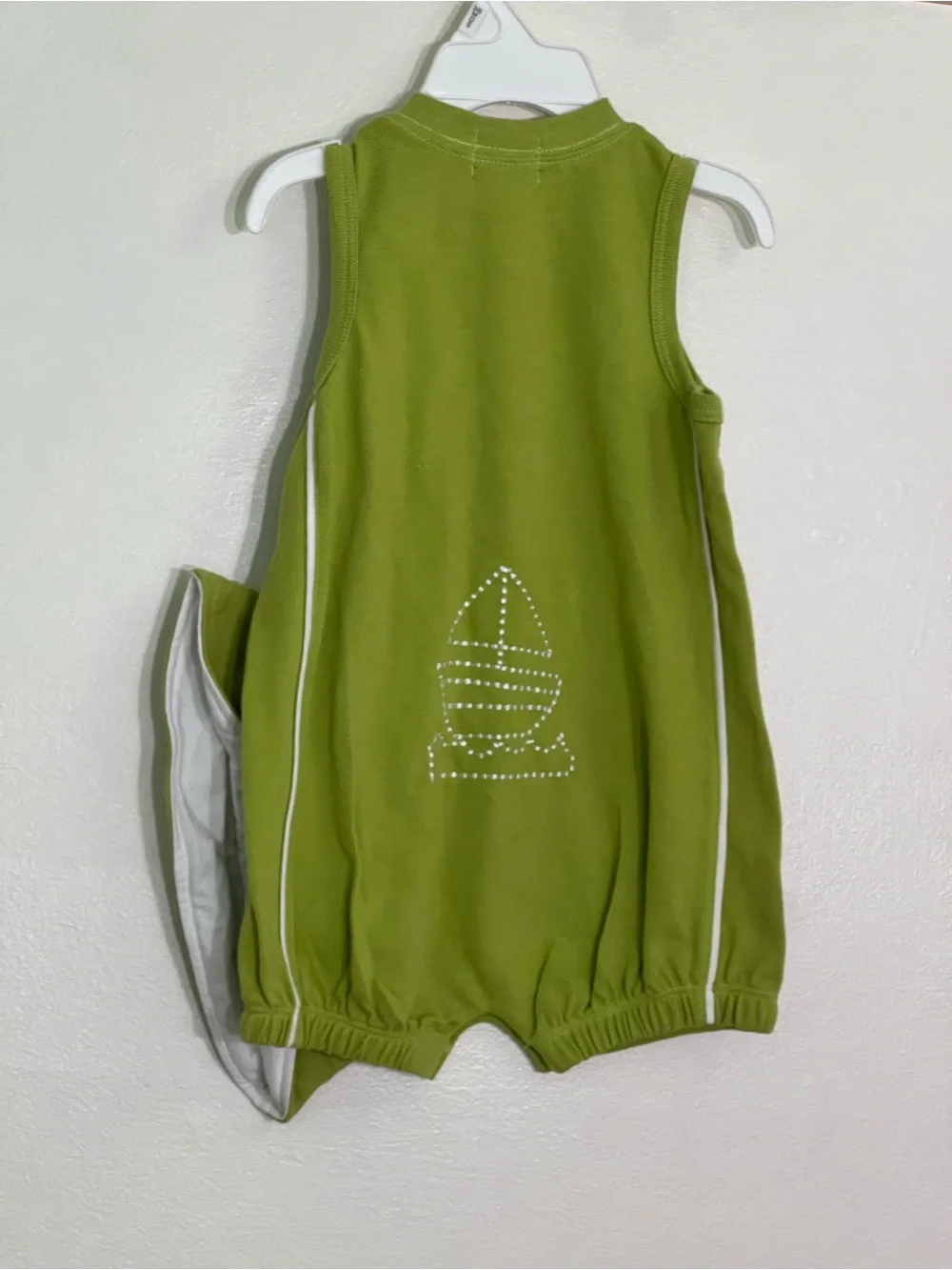 All Mine 100% cotton baby boy Green Nautical appliqués dead stock romper w/ Hat